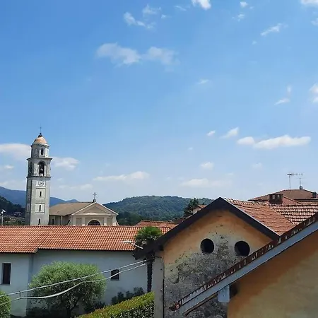 Maggiore, Leggiuno, Ampio *