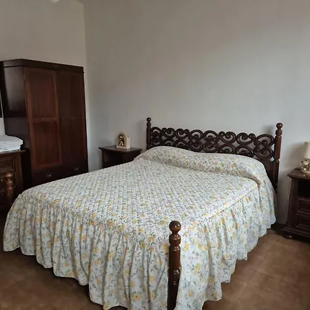Maggiore, Leggiuno, Ampio Apartamento