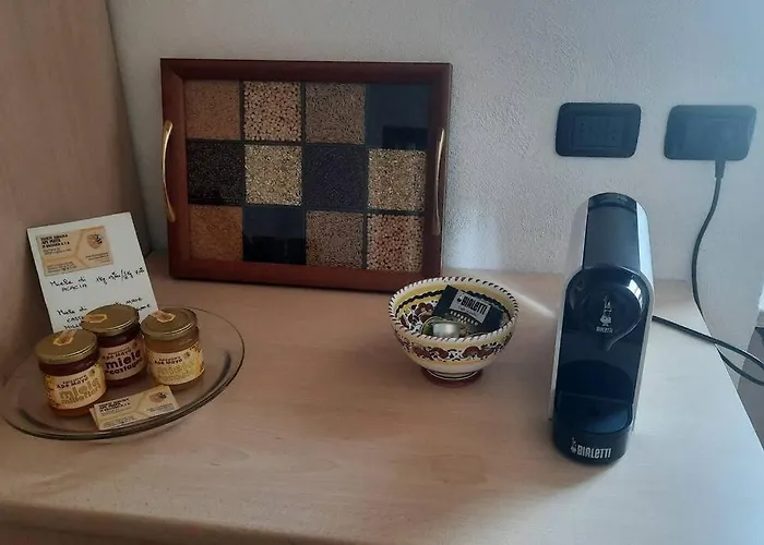 Maggiore, Leggiuno, Ampio