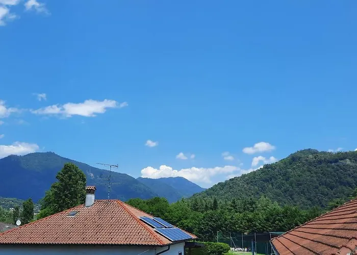 Maggiore, Leggiuno, Ampio Lejlighed Leggiuno