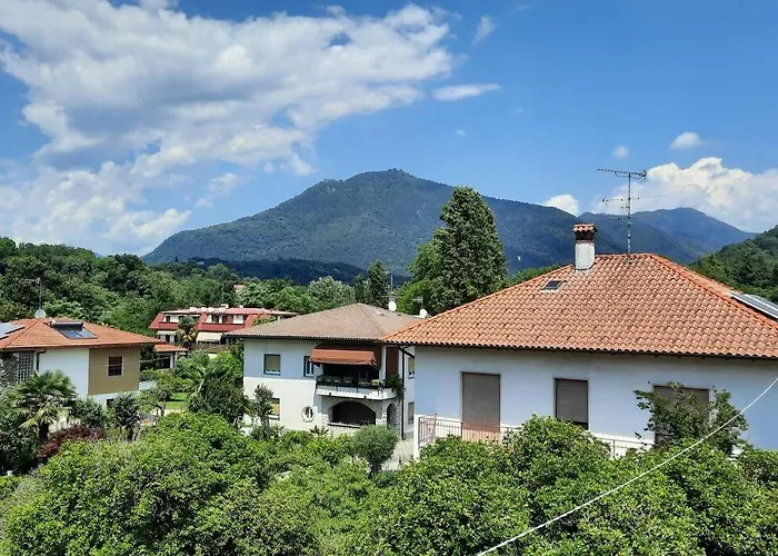 Maggiore, Leggiuno, Ampio Leggiuno