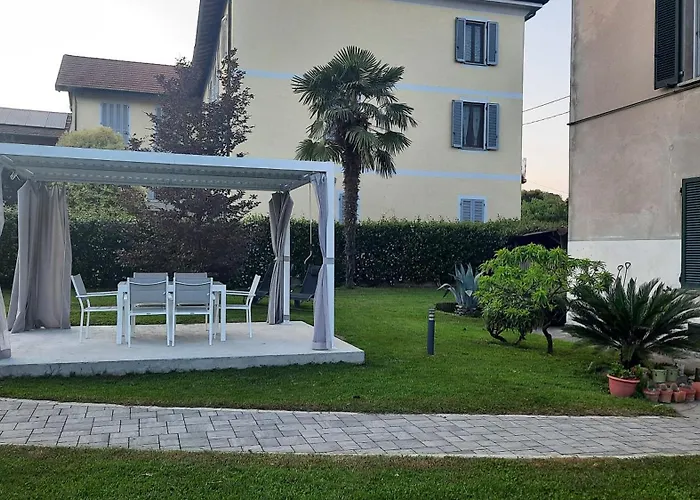 Maggiore, Leggiuno, Ampio Apartman *