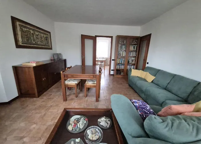 Maggiore, Leggiuno, Ampio Apartman *