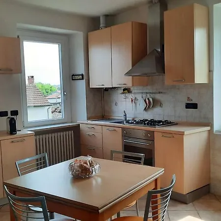 Maggiore, Leggiuno, Ampio