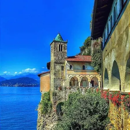 Maggiore, Leggiuno, Ampio *