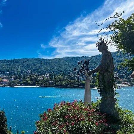 Maggiore, Leggiuno, Ampio *